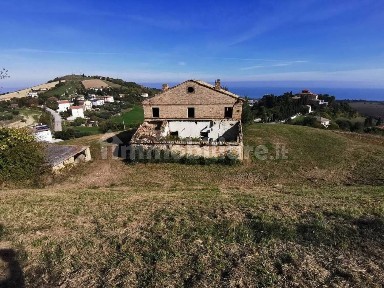 Fermo, Contrada Valloscura Di Capodarco