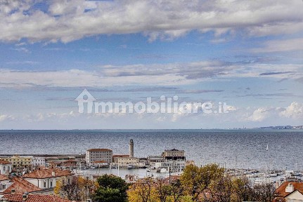 Bilocale via Principe Di Montfort 4, Città Vecchia, Trieste