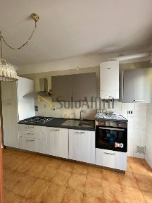 Trilocale via de Fin 2, San Vito - Campi Elisi, Trieste