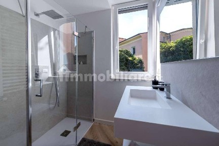 Appartamento ottimo stato, su più livelli, Barcola, Trieste