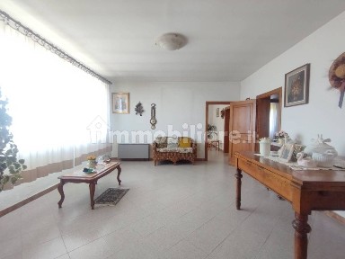 Villa unifamiliare via Don Dario Flori, Centro, Quarrata