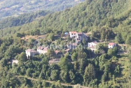 Villa unifamiliare Località Serra di Bocchio, Sambuca Pistoiese