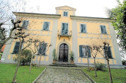 Villa unifamiliare, ottimo stato, 500 m², Santa Lucia, Uzzano