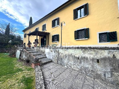 Villa unifamiliare, ottimo stato, 470 m², Capostrada, Pistoia