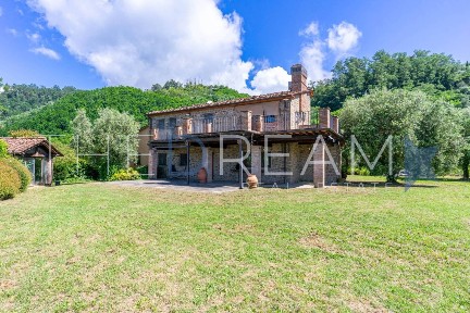 Villa unifamiliare via Alfonso Scannavini 9, Montecatini-Terme