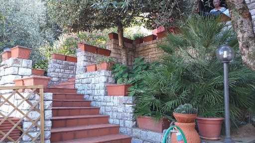 Villa bifamiliare via Claudio Monteverdi 11A, Montecatini-Terme