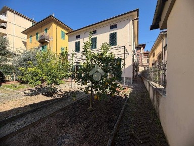 Montecatini-Terme, via Piave, 2