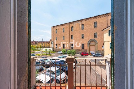 Villa unifamiliare piazza San Lorenzo, Centro Storico, Pistoia