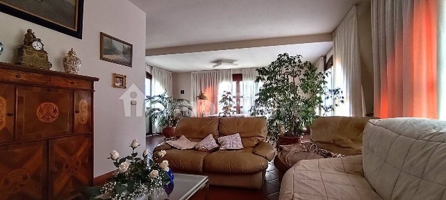 Villa bifamiliare via di Ciriceto 30, Cireglio, Pistoia
