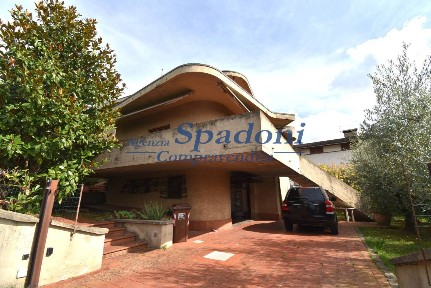 Villa unifamiliare via Paolo Casciani 60, Centro, Monsummano Terme