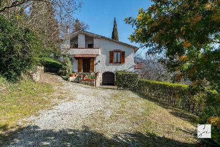 Villa unifamiliare via di Burgianico, Capostrada, Pistoia