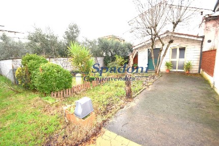 Villa unifamiliare via Po 13, Montecatini-Terme