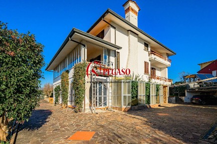 Uzzano, Via di Torricchio