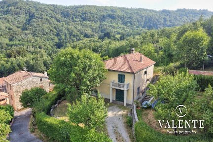 Pistoia, Casamarconi, Via di Piastre e Prunetta, 81