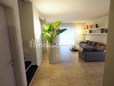 Agliana, Via Don Lorenzo Milani, 27