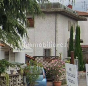 Pistoia, Sant'Agostino, Via Francesco Petrarca, 3