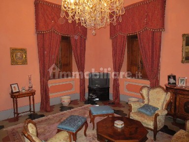 Villa unifamiliare piazza Giuseppe Giusti 55, Centro, Monsummano Terme