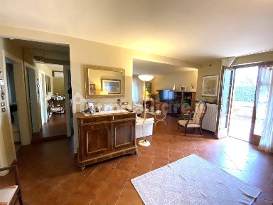 Montecatini-Terme, Via Giovanni Gentile