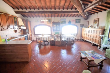 Villa bifamiliare via Giuseppe Verdi, Uzzano