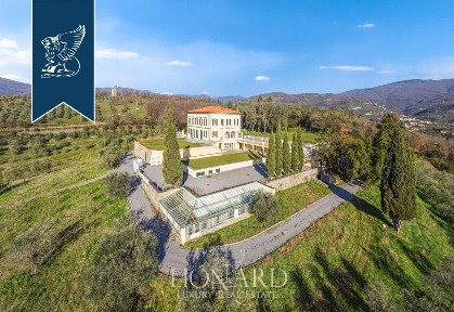 Villa unifamiliare, ottimo stato, 1800 m², Collegigliato, Pistoia
