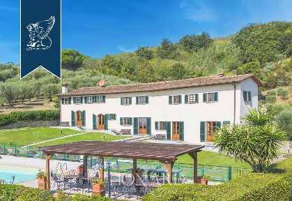 Villa unifamiliare, ottimo stato, 600 m², Montecatini-Terme