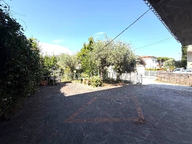 Appartamento in villa, buono stato, 203 m², Valenzatico, Quarrata