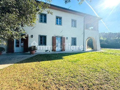 Villa bifamiliare, ottimo stato, 420 m², San Baronto, Lamporecchio