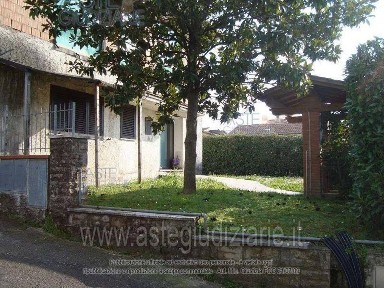 Villa all'asta via Occhibelli F., 298, Monsummano Terme