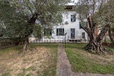 Villa unifamiliare via Sicilia San C., Montecatini-Terme