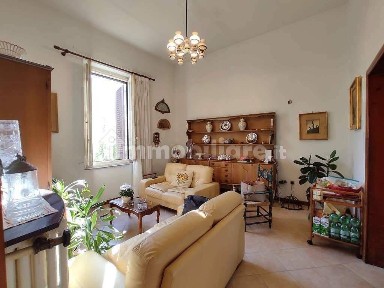 Villa unifamiliare 269 m², Pistoia Ovest, Pistoia