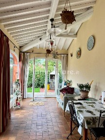 Villa unifamiliare Strada Provinciale Montalese, Centro, Montale