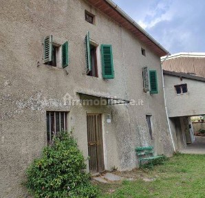Villa unifamiliare, da ristrutturare, 80 m², San Marcello Piteglio