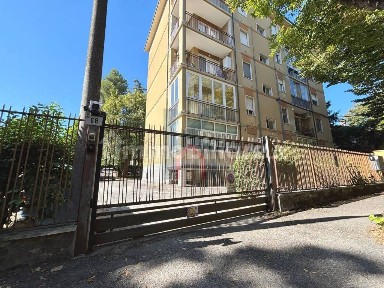 Quadrilocale via Andrea Costa, Stazione - Grandi Italiani, Forlì