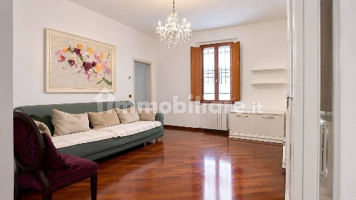 Appartamento via Paradiso, Viale Vittorio Veneto, Forlì