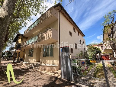 Trilocale viale Ciro Menotti 19, Cesenatico Ponente, Cesenatico