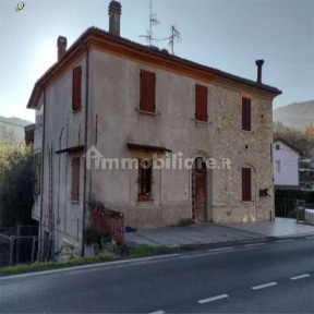 Appartamento all'asta via Andrea Costa 96, Civitella di Romagna