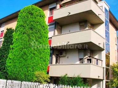 Forlì, Parco Urbano - Piscina, Via G. Foschiatti, 7
