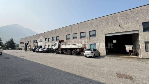 Villadossola, Viale dell'industria, 8