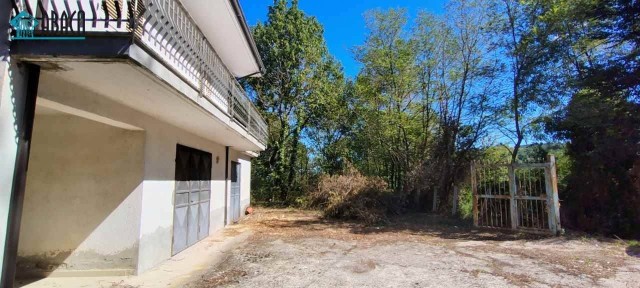 Villa unifamiliare Contrada Verzare Lolli, Montefalcione