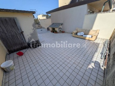 Trilocale viale Antonio Cecchi, Porto, Pesaro