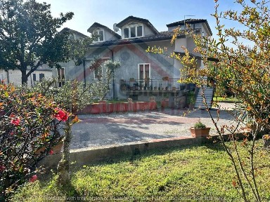 Villa unifamiliare via Veturine, Prata di Principato Ultra