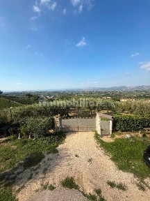 Villa bifamiliare via Elio Denisco, Centro, Pietradefusi