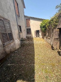 Villa bifamiliare via dei Torresi, Montefusco