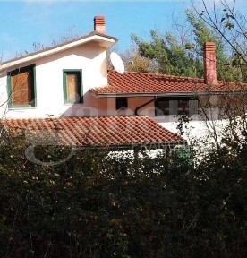 Pietrastornina, Via Rossi, 0