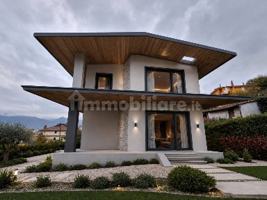 Villa unifamiliare, nuova, 2240 m², Montoro