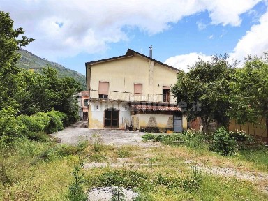 Serino, via buonuominini, 04