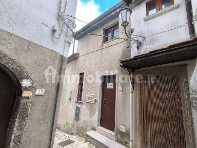 Villa unifamiliare via Cortina, Castelvetere sul Calore
