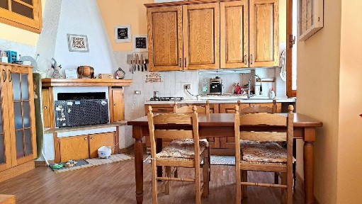 Trilocale via castelfidardo, Centro Storico, Pesaro