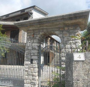 Villa unifamiliare via Pietratonda, Centro, Montemiletto