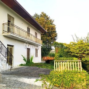 Villa unifamiliare Contrada Boschetto San C., Gesualdo